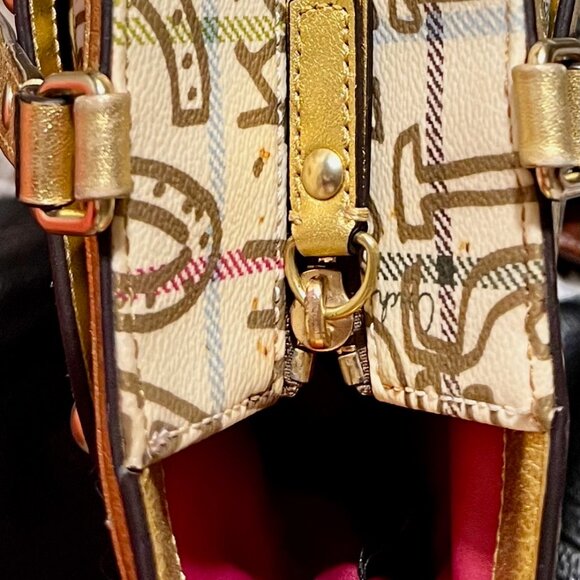 Coach Stunning Gold Graffiti Bag - Picture 5 of 5